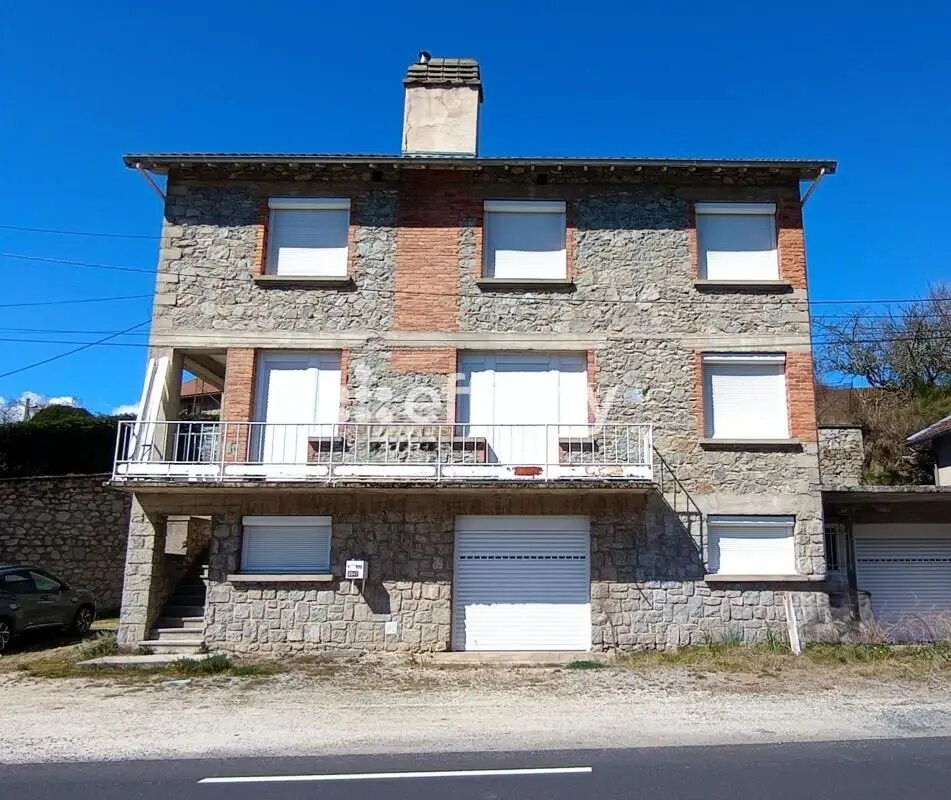 Maison à vendre, 183m², Chabreloche
