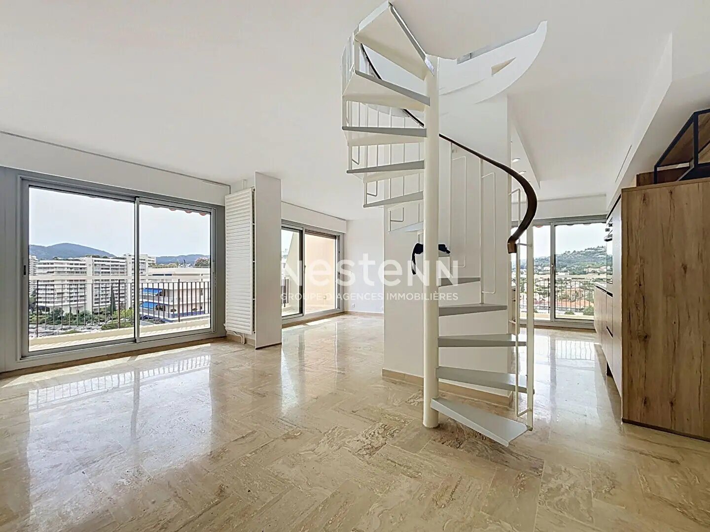 Appartement à vendre, 96m², Mandelieu-la-Napoule