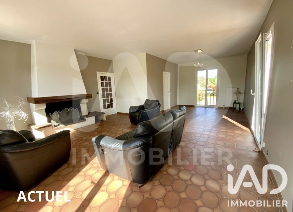 Maison à vendre, 174m², Poincy