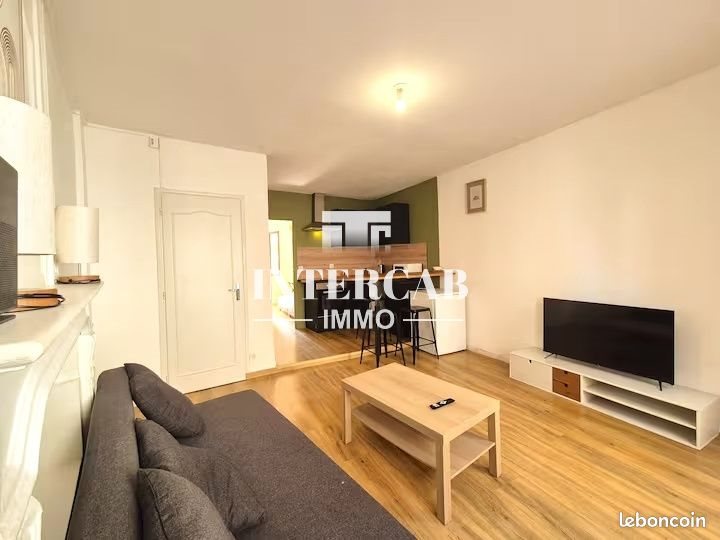 Appartement à louer, 34m², Reims