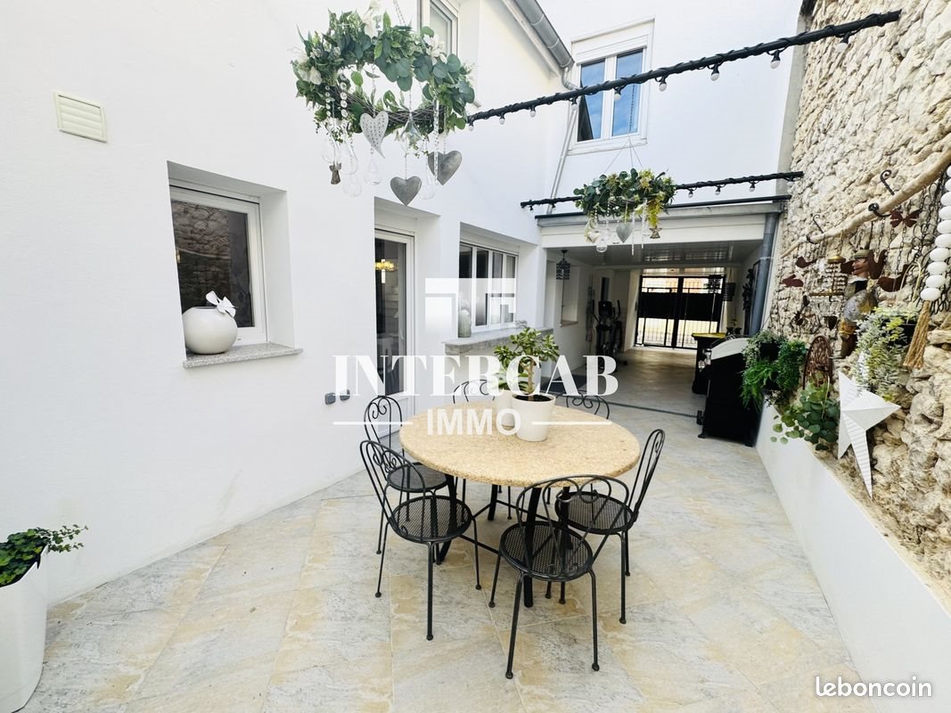 Maison à vendre, 187m², Ville-Dommange