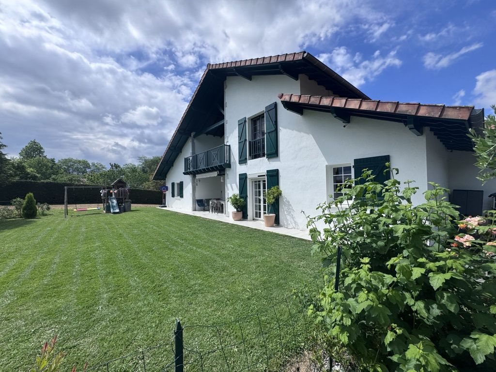 Maison à vendre, 180m², Saint-Palais