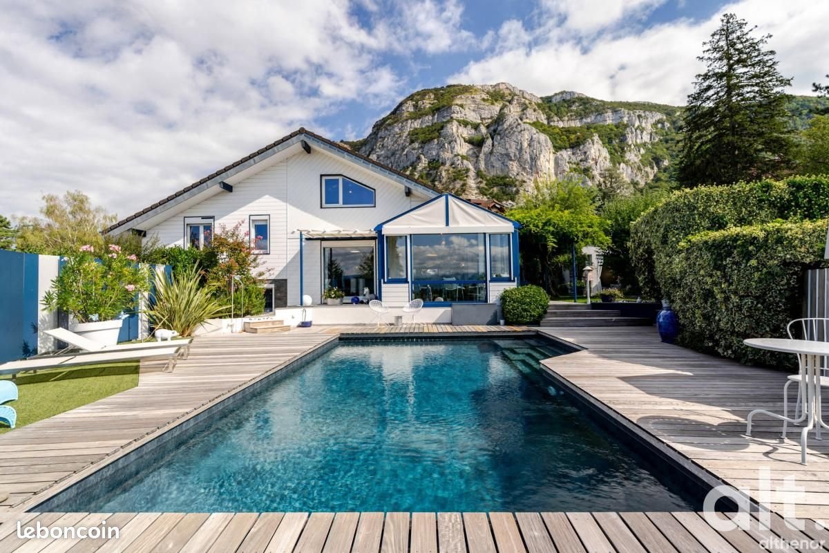 Maison à vendre, 187m², Collonges-sous-Salève
