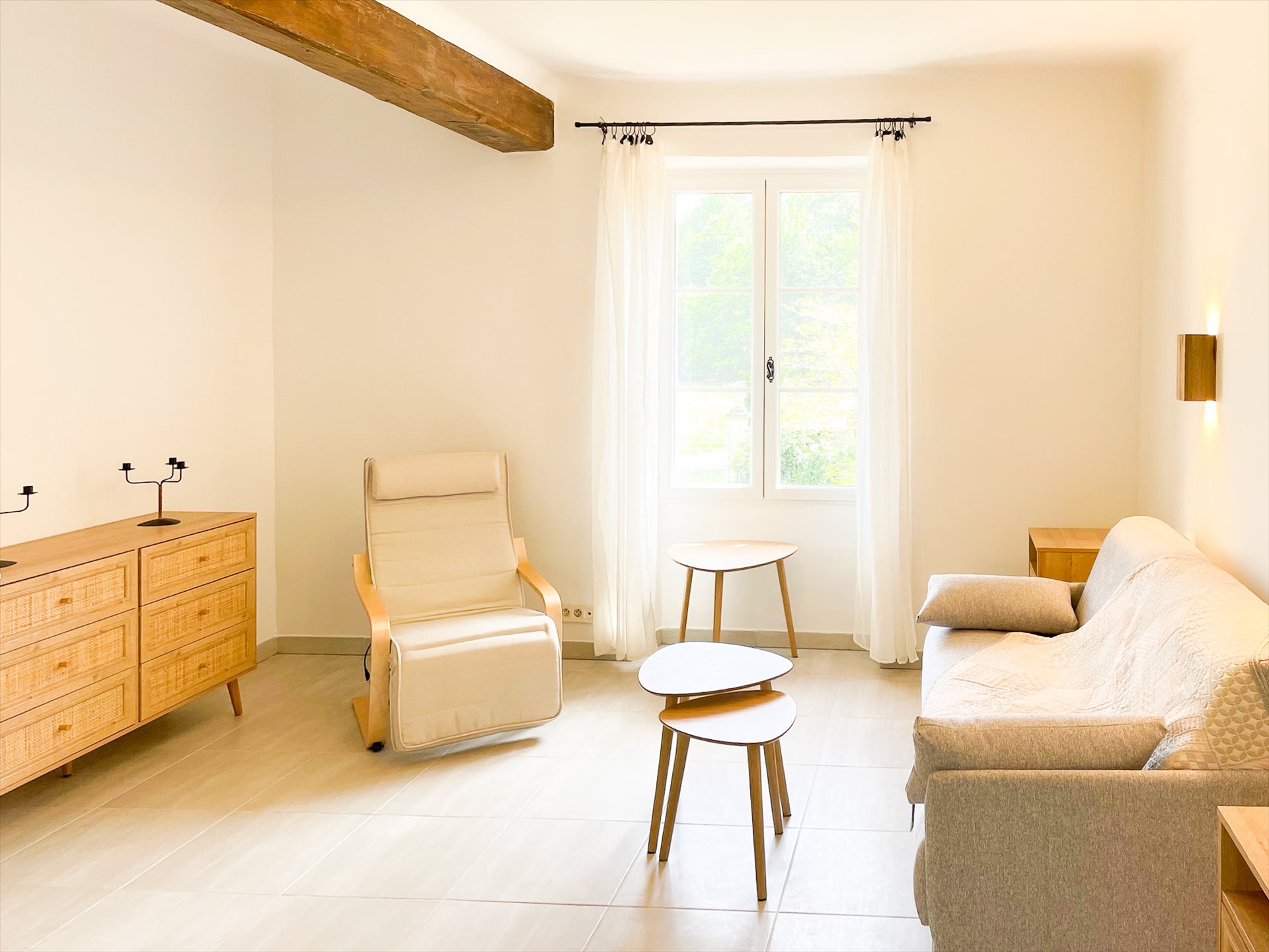 Appartement à louer, 32m², Lambesc