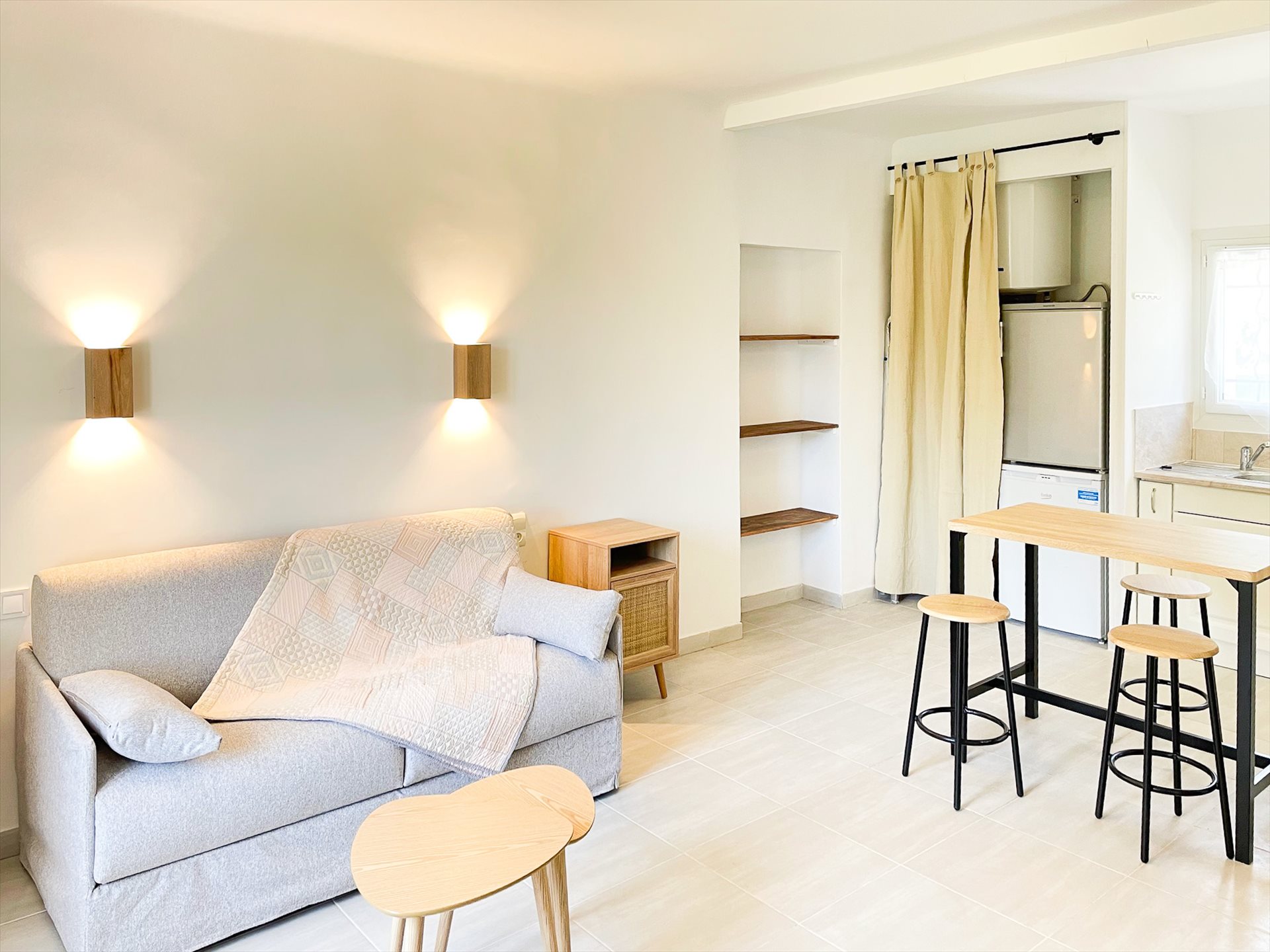 Appartement à louer, 32m², Lambesc
