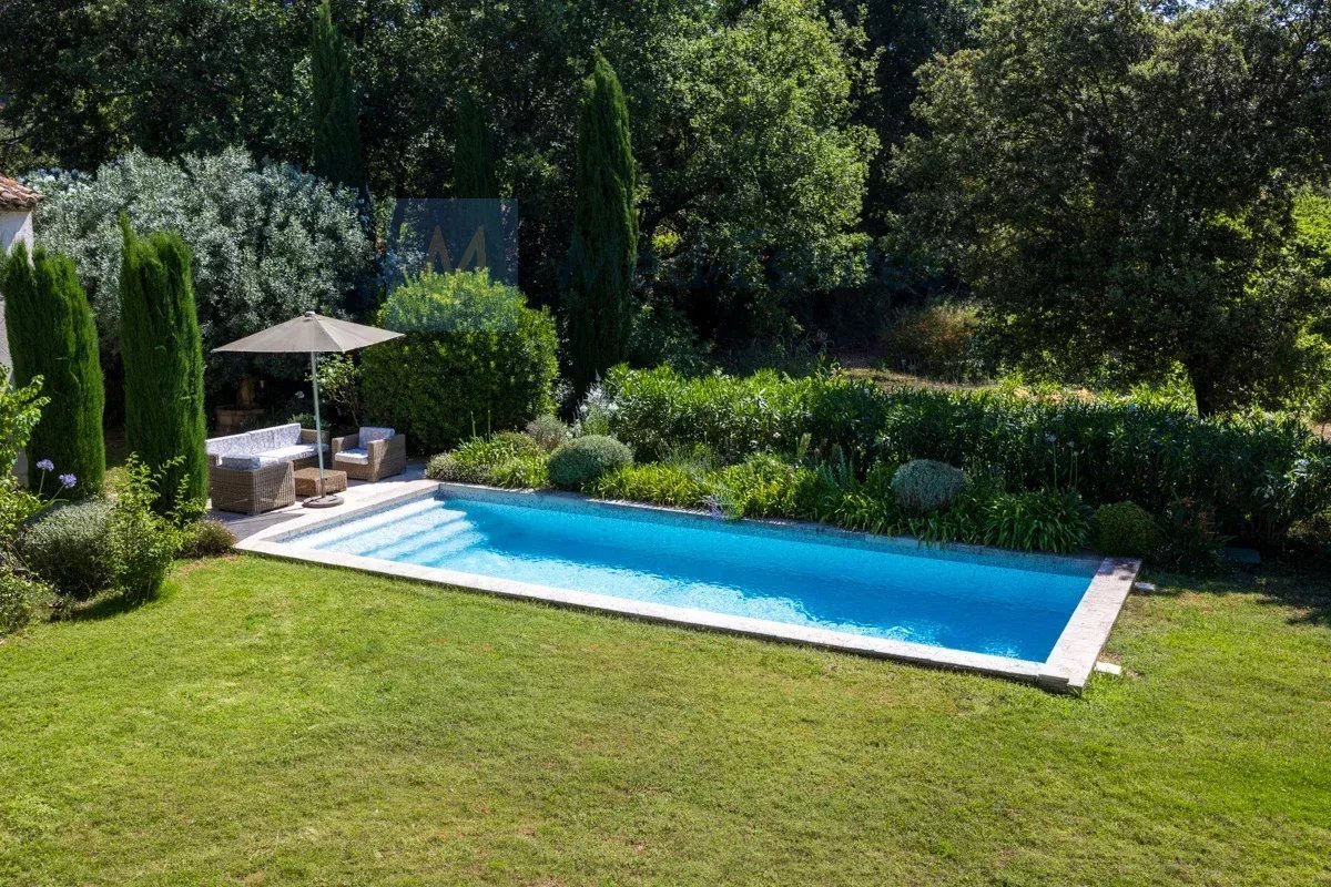 Maison à vendre, 220m², Grimaud