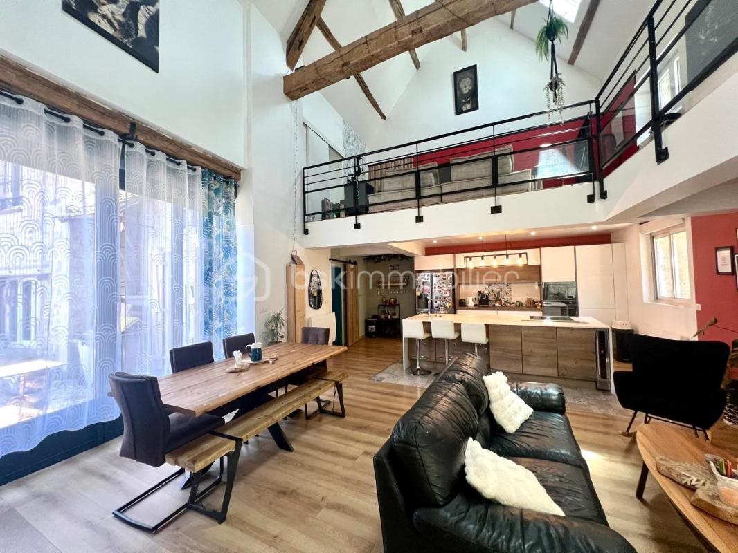 Maison à vendre, 221m², Saclas
