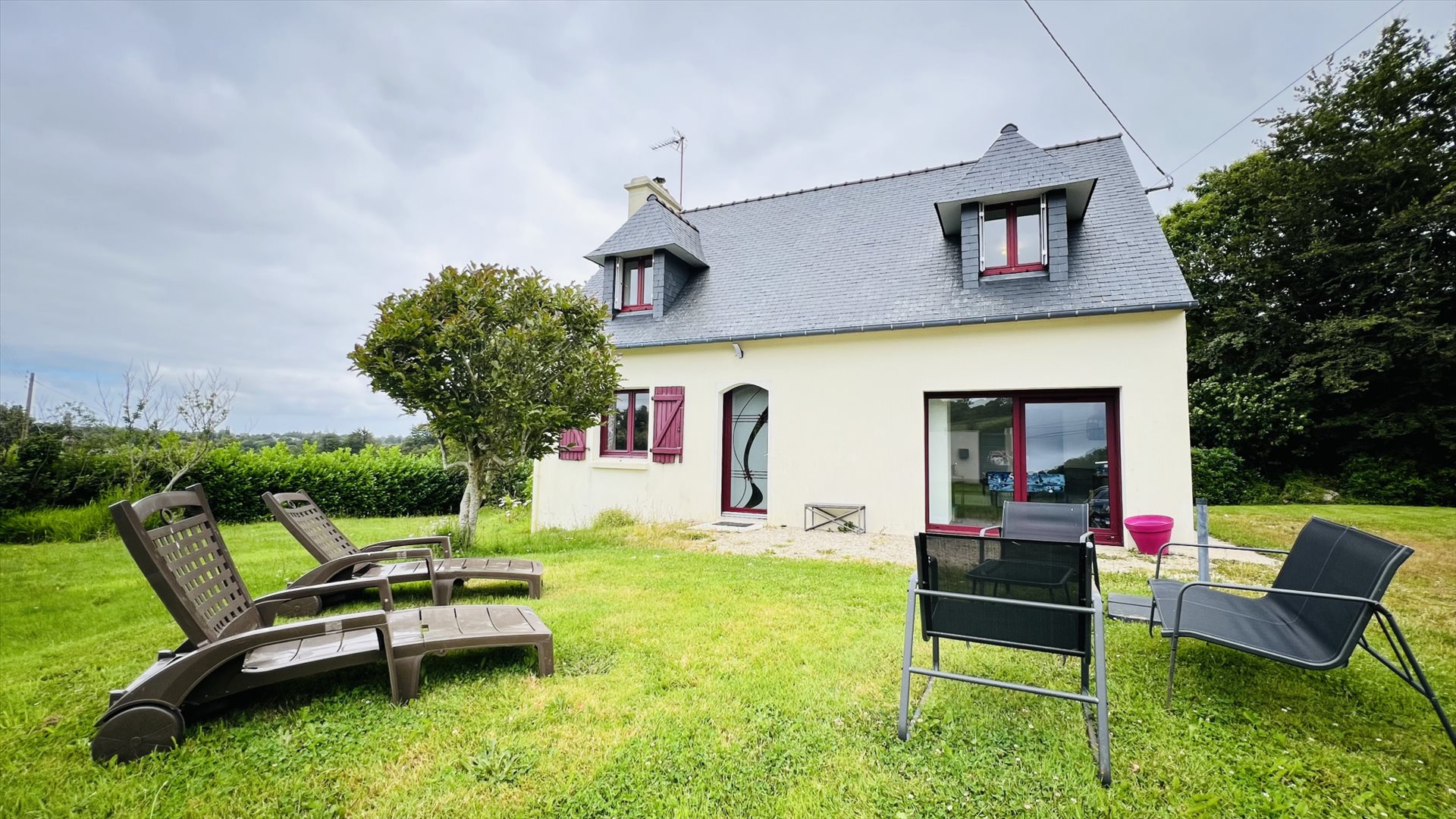 Maison à louer, 91m², Scaër