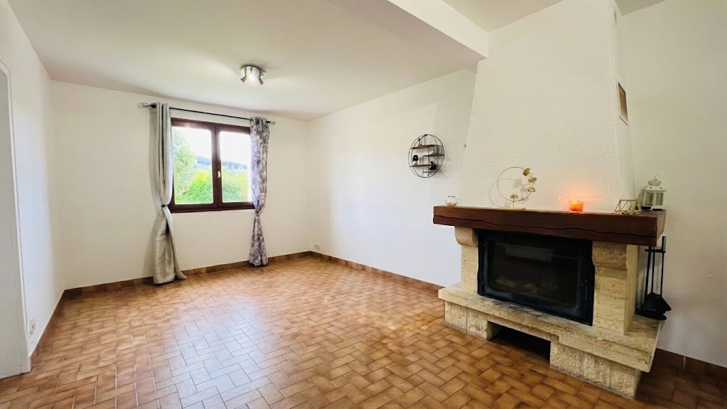Maison à louer, 91m², Scaër