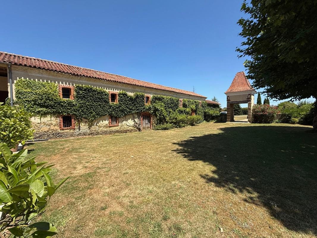 Maison à vendre, 430m², Villeneuve-de-Marsan