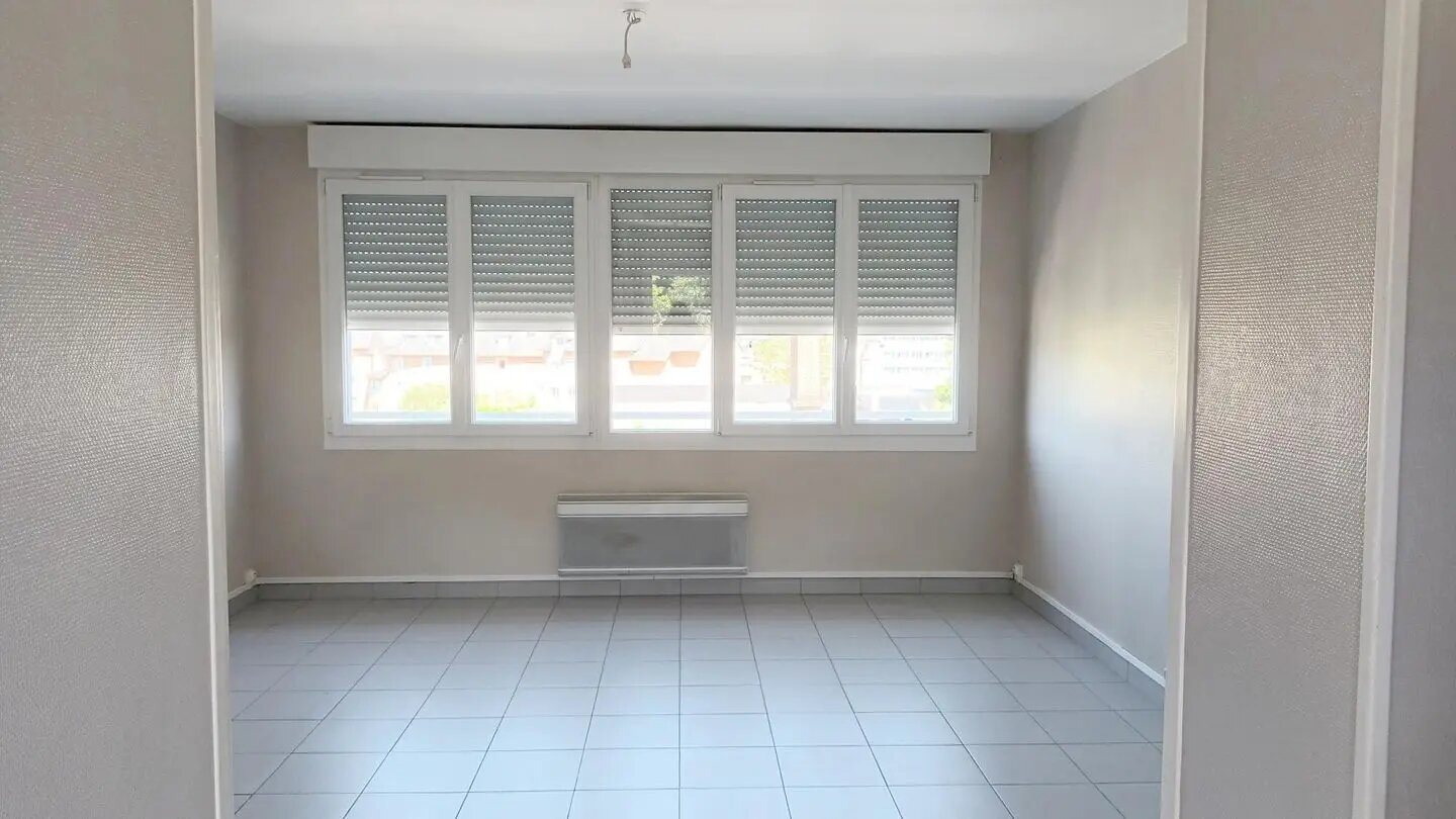 Appartement à louer, 29m², Lisieux