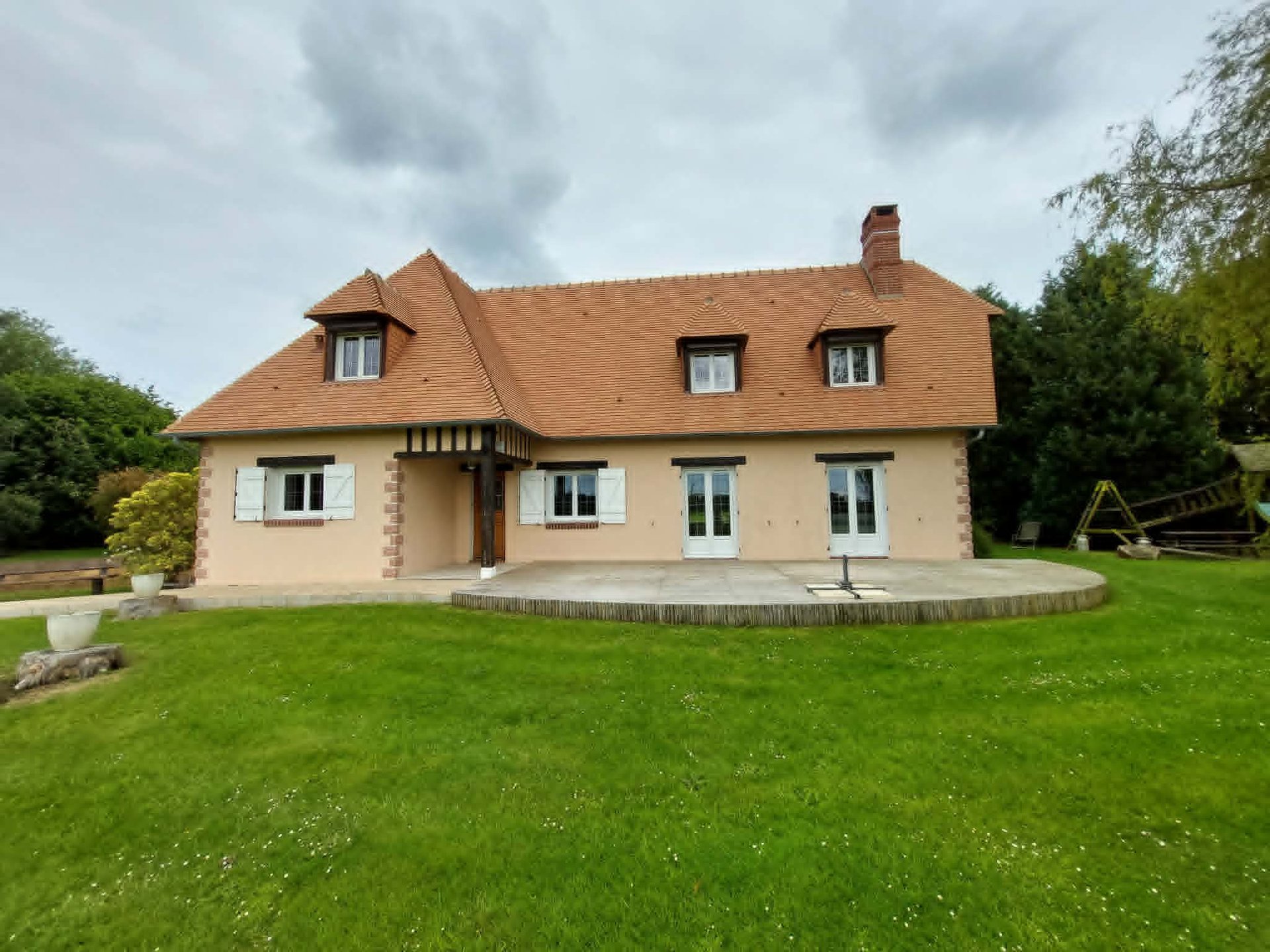 Maison à vendre, 149m², Plasnes
