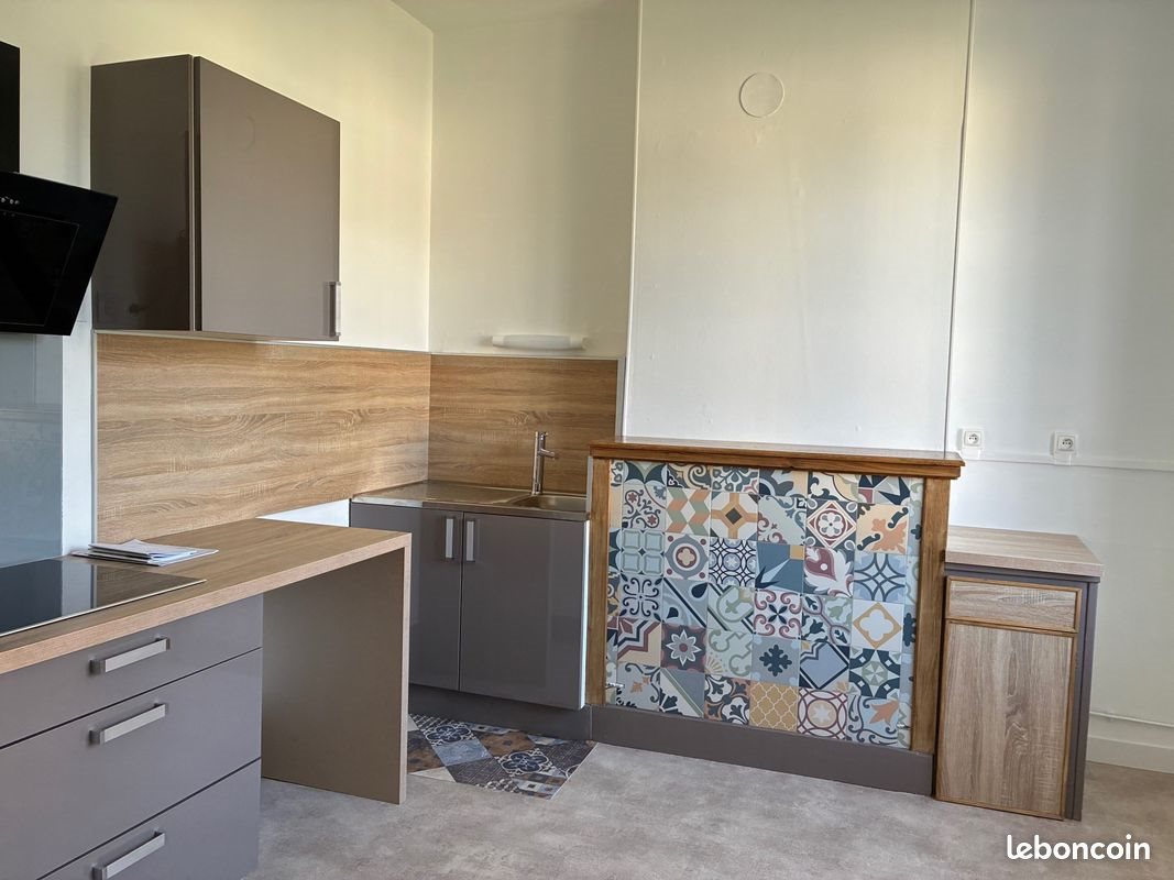 Appartement à louer, 74m², Lisieux