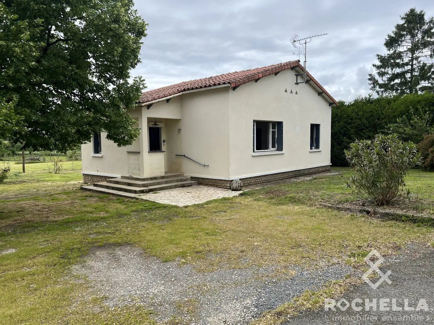 Maison à vendre, 64m², Romazières