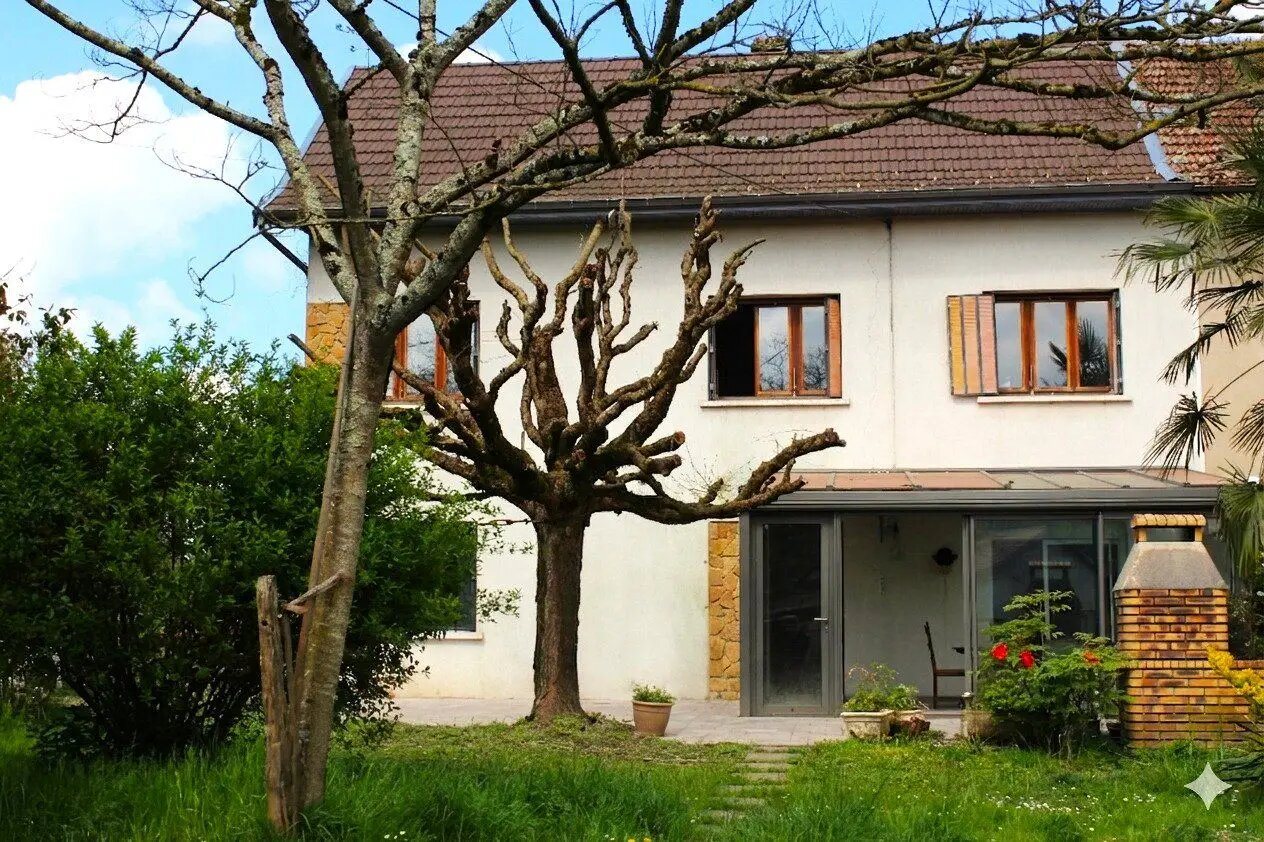 Maison à vendre, 183m², Morestel