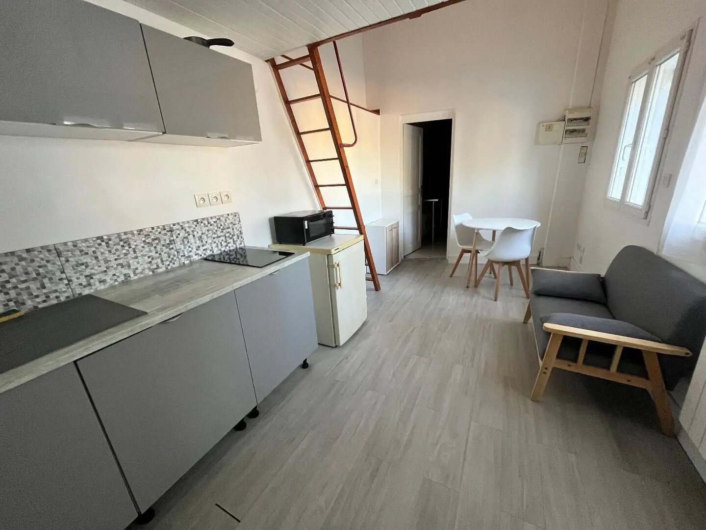 Appartement à louer, 27m², Mions