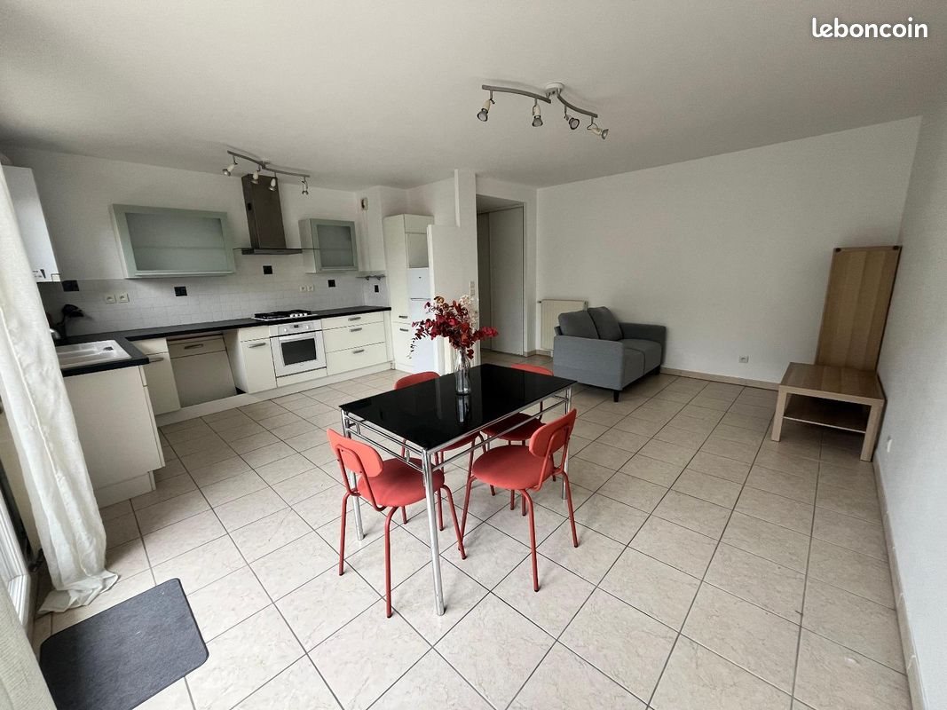 Appartement à louer, 47m², Mions