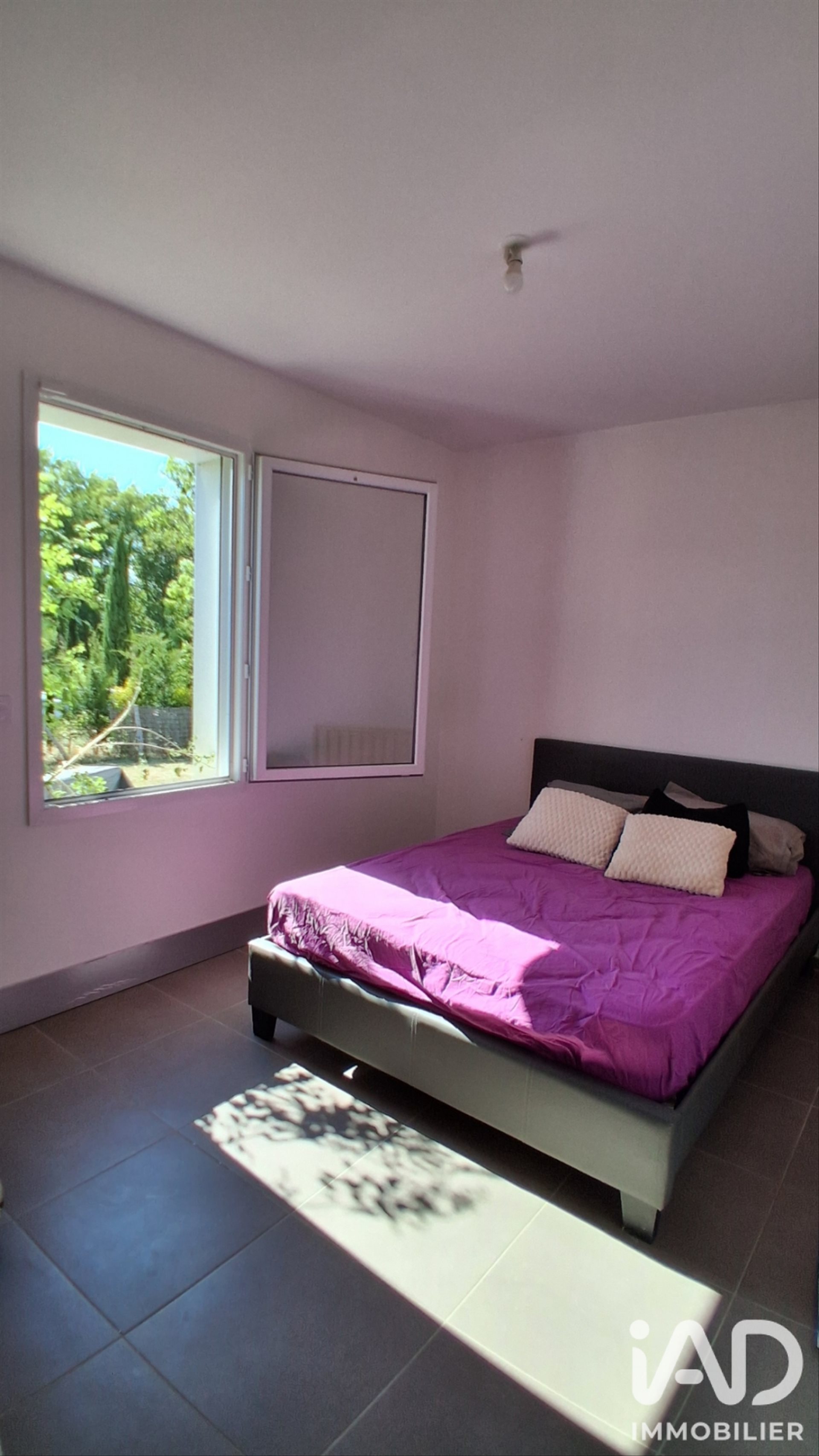 Maison à vendre, 99m², Montazeau