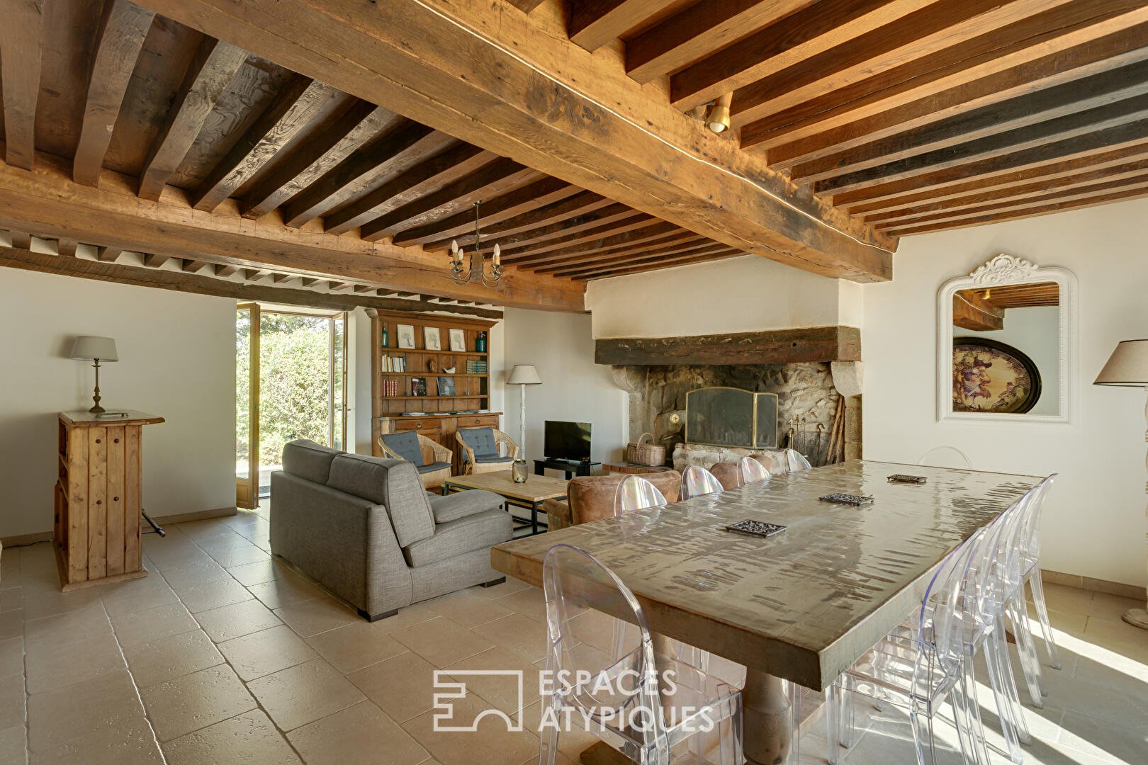 Maison à vendre, 384m², Saint-Martin-du-Puy