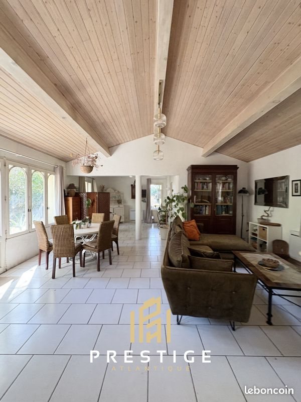 Maison à vendre, 137m², Clavette