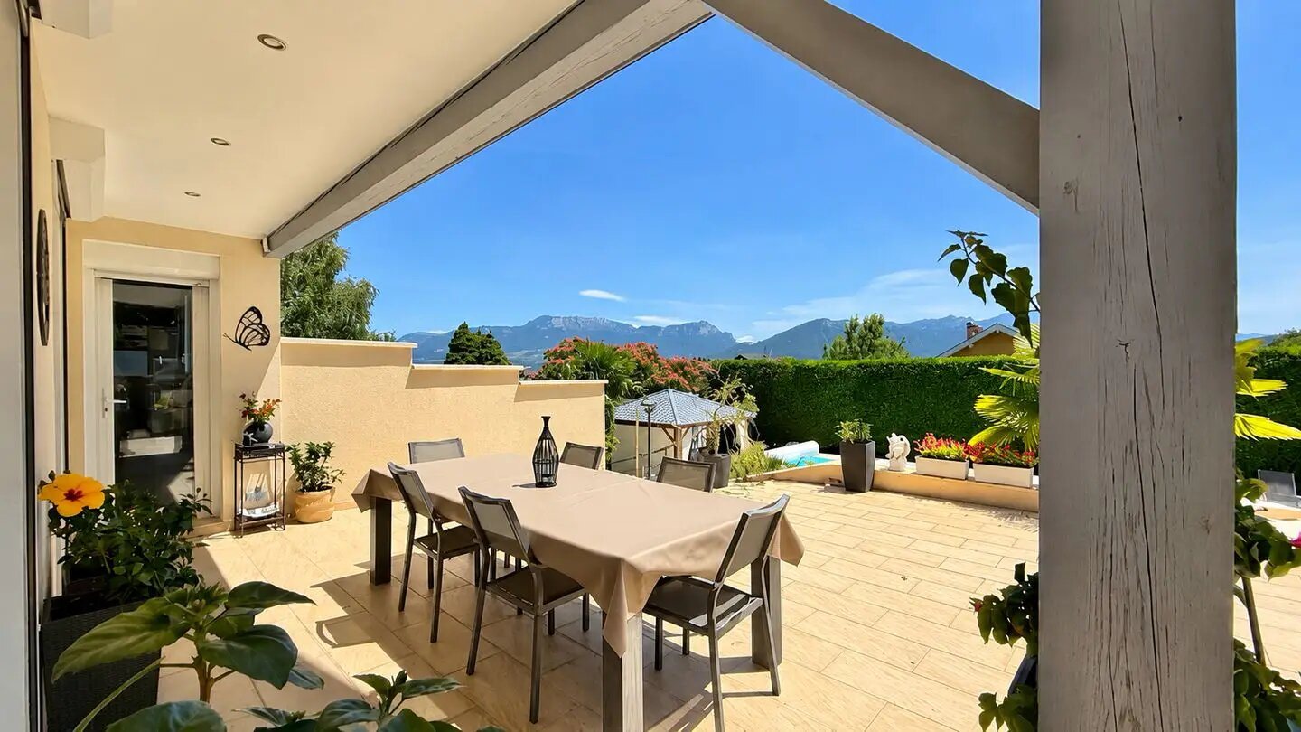 Maison à vendre, 181m², Poisy