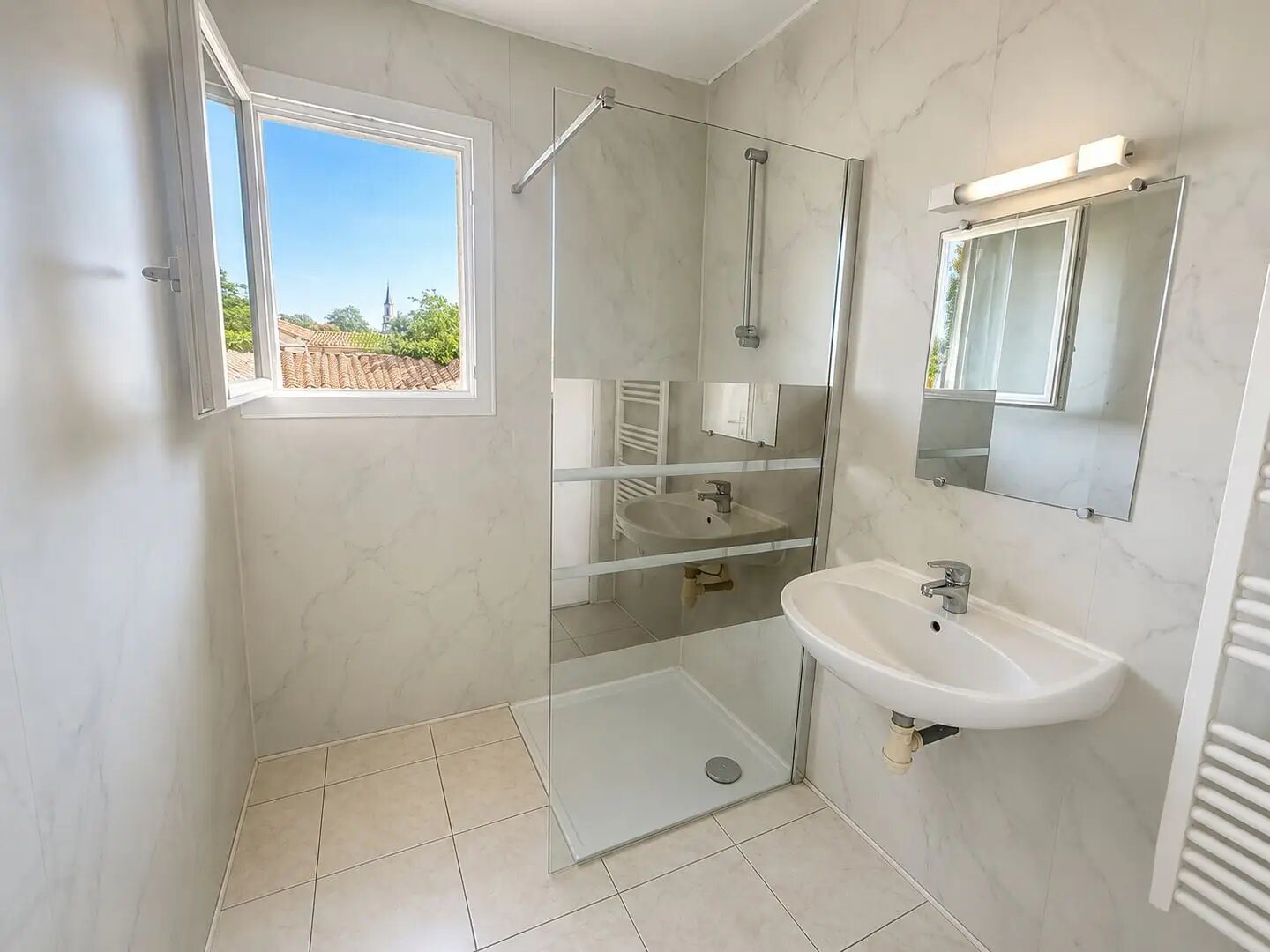 Maison à vendre, 80m², Yzernay