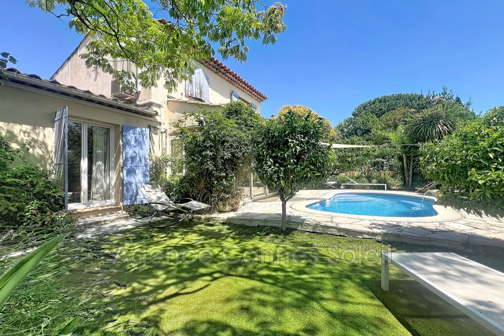 Maison à vendre, 97m², La Roquette-sur-Siagne