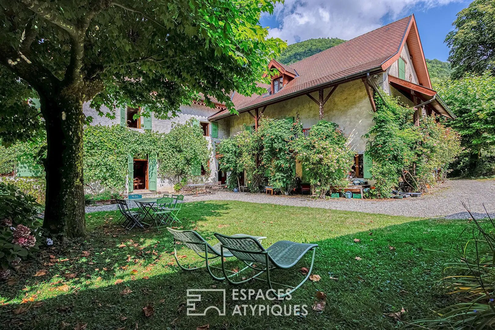 Maison à vendre, 950m², Menthon-Saint-Bernard