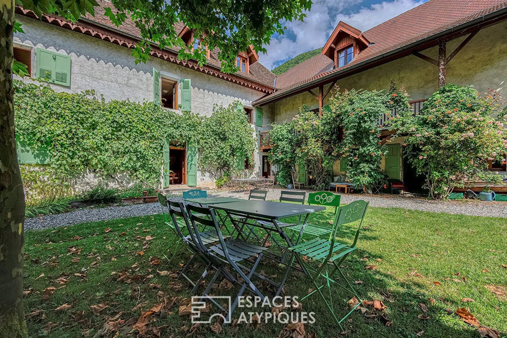 Maison à vendre, 950m², Menthon-Saint-Bernard