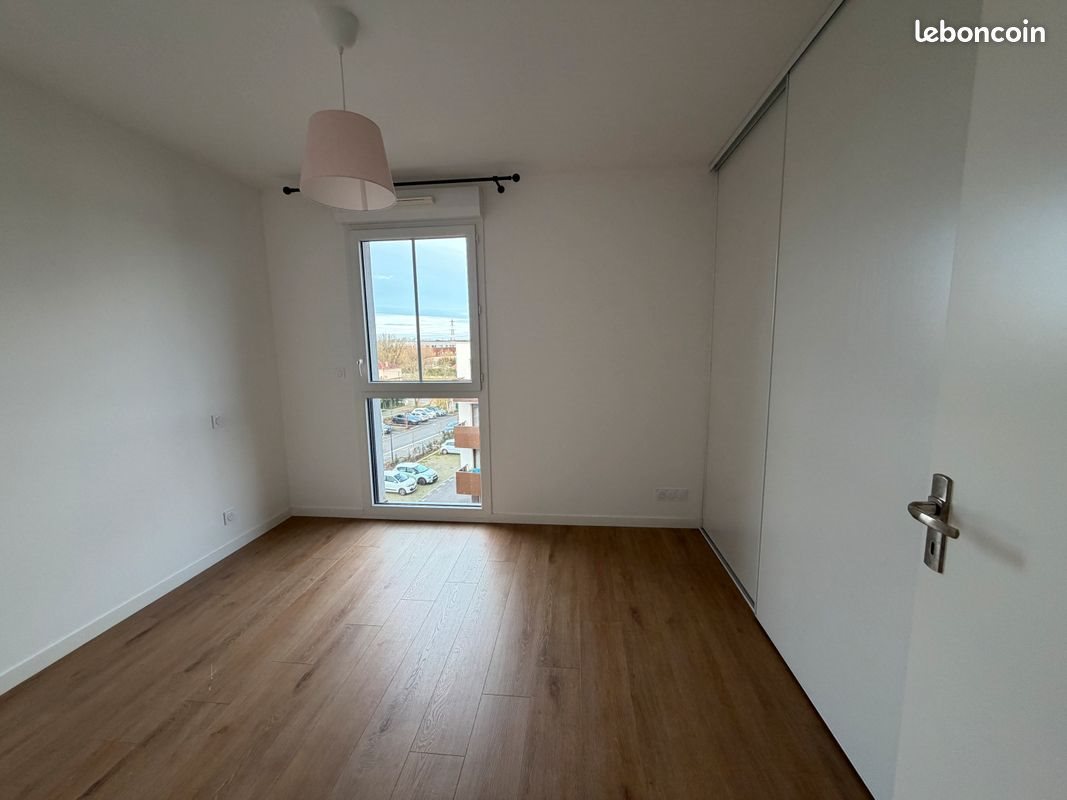 Appartement à louer, 92m², Latresne