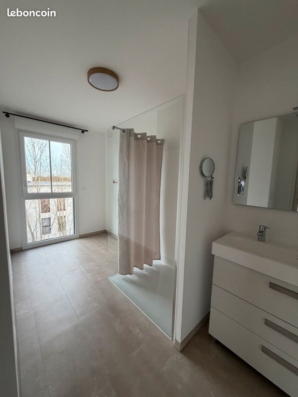Appartement à louer, 92m², Latresne