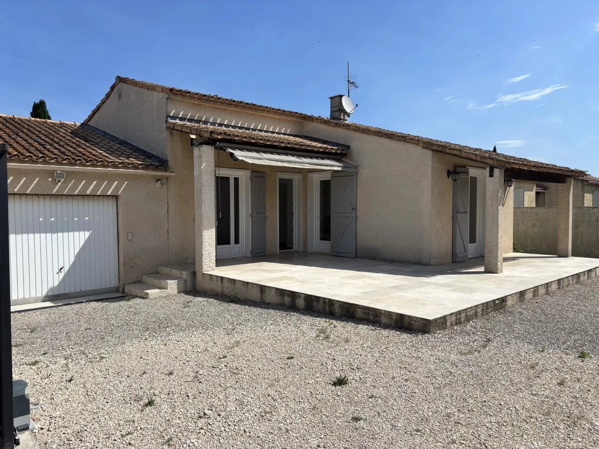 Maison à vendre, 100m², Mollégès