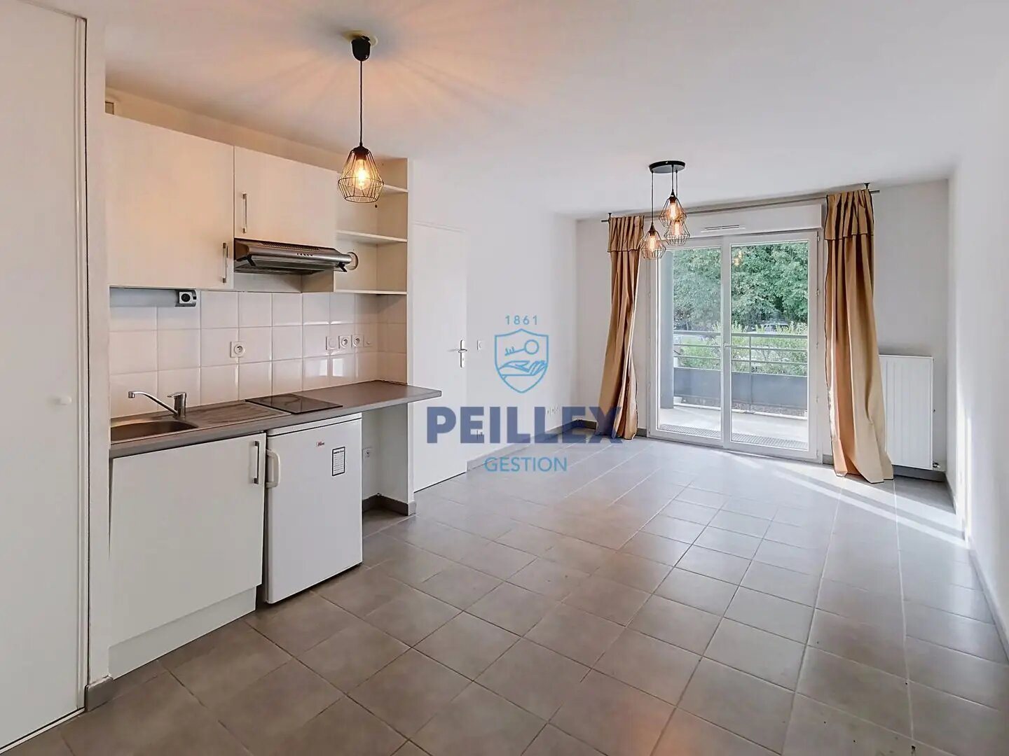 Appartement à louer, 38m², Thonon-les-Bains