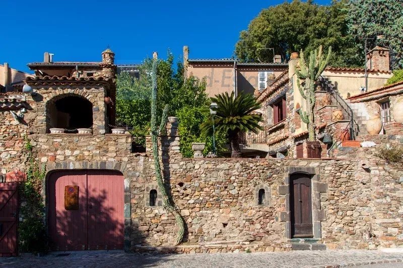 Maison à vendre, 402m², Grimaud