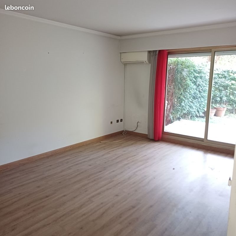 Appartement à louer, 48m², Le Cannet