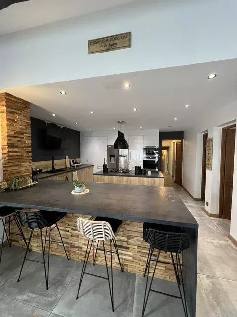 Maison à vendre, 137m², Port-Saint-Louis-du-Rhône