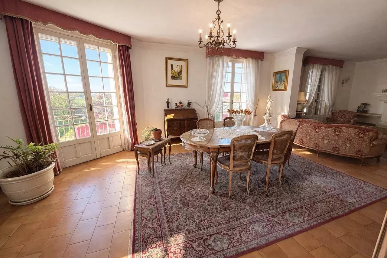 Appartement à vendre, 250m², Port-Saint-Louis-du-Rhône