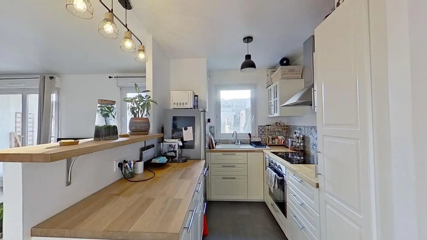 Appartement à louer, 47m², Courbevoie