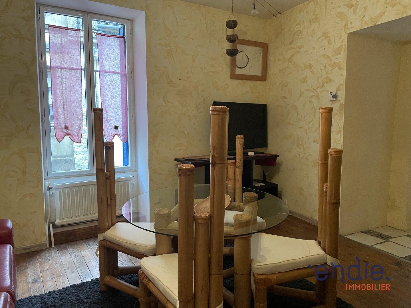 Appartement à vendre, 236m², Airvault