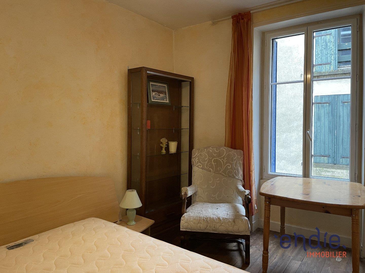 Appartement à vendre, 236m², Airvault