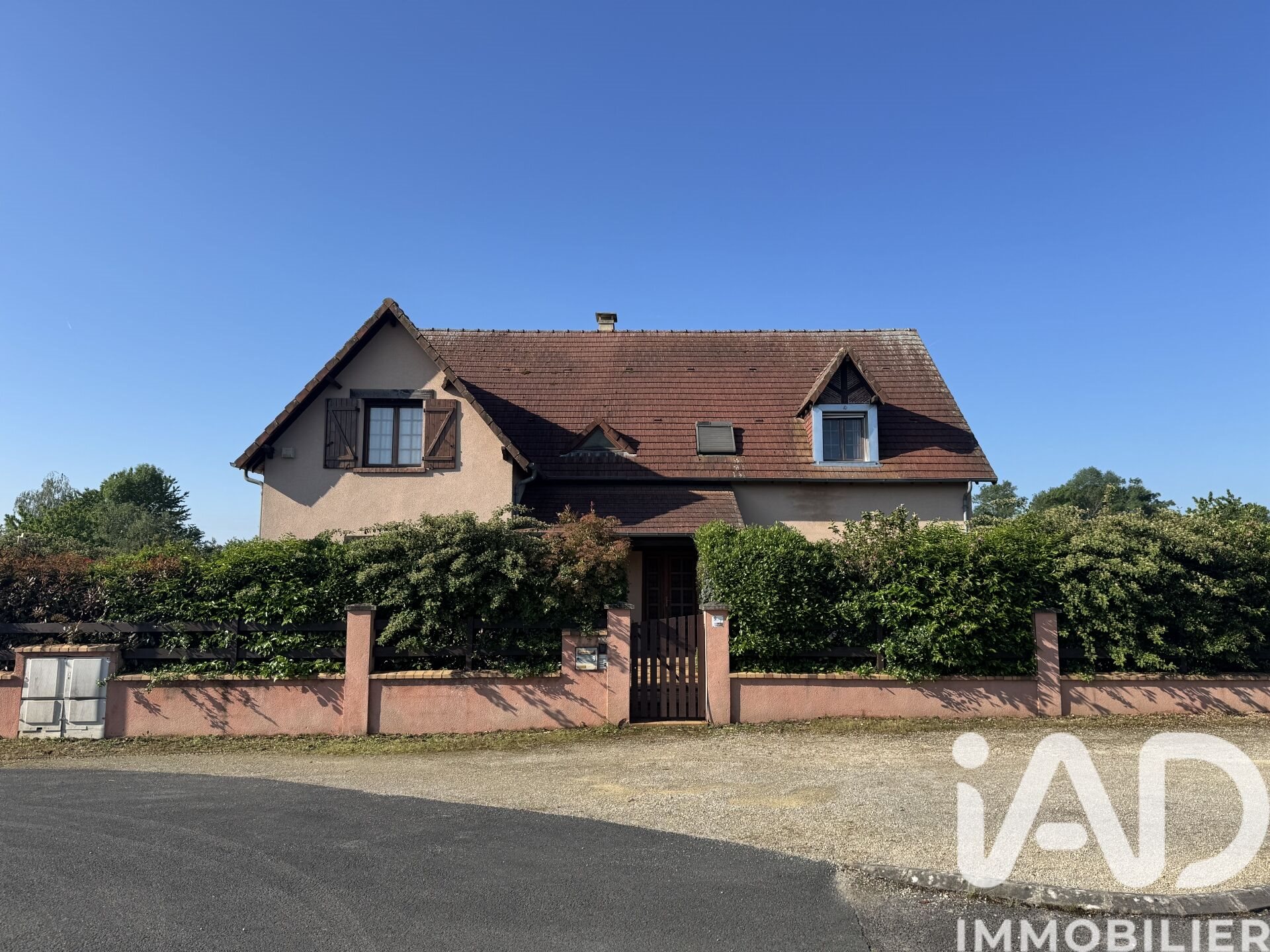 Maison à vendre, 214m², Trouy