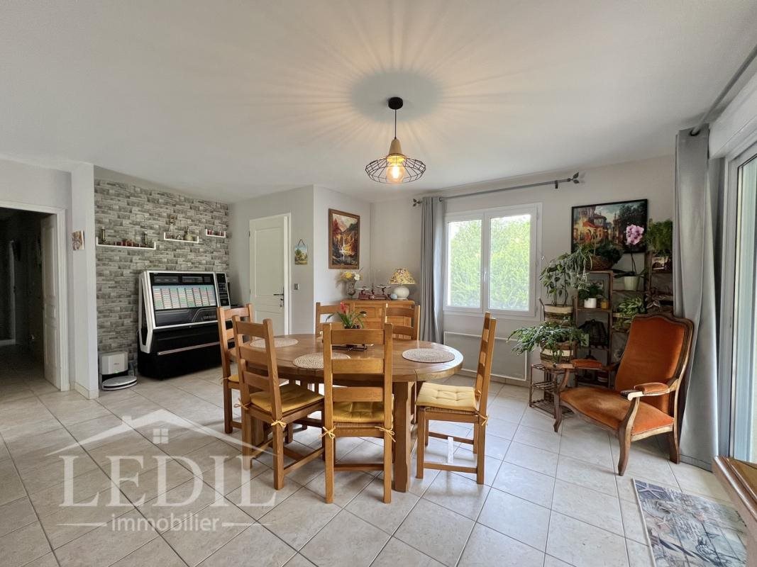 Maison à vendre, 109m², Casteljaloux