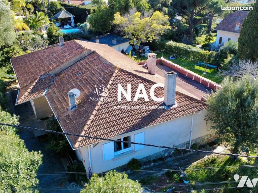 Maison à vendre, 195m², Cavalaire-sur-Mer