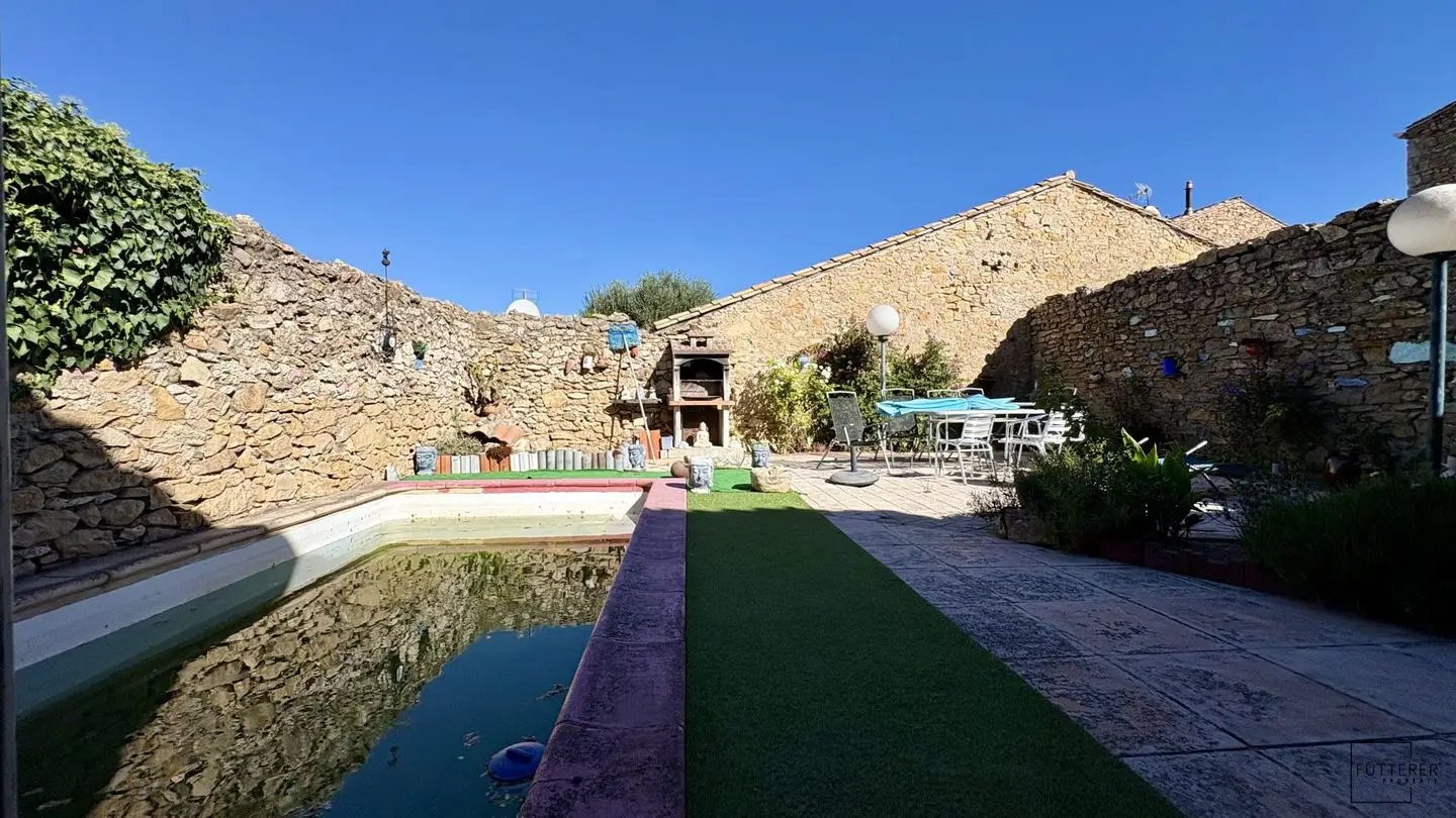 Maison à vendre, 107m², Fabrezan