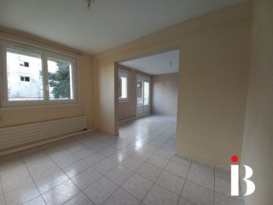 Appartement à louer, 73m², Couëron