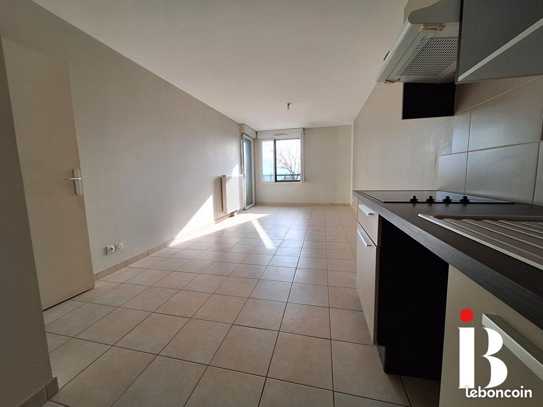 Appartement à louer, 63m², Couëron