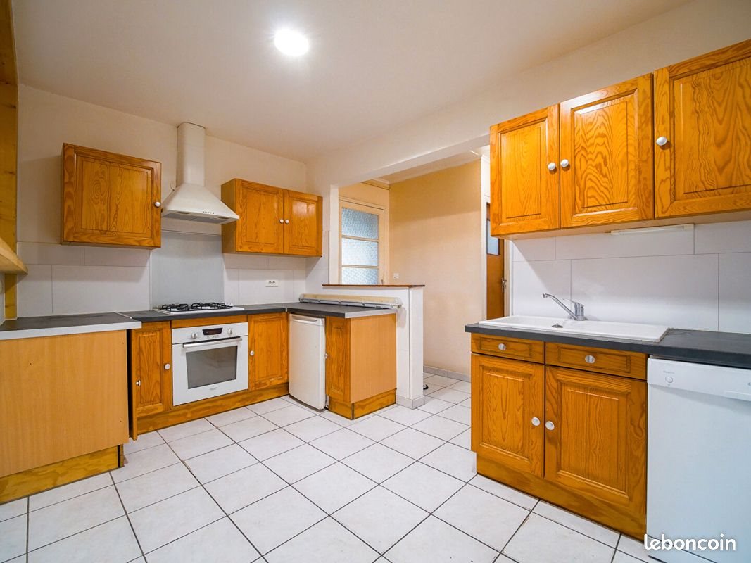 Maison à vendre, 116m², Commensacq