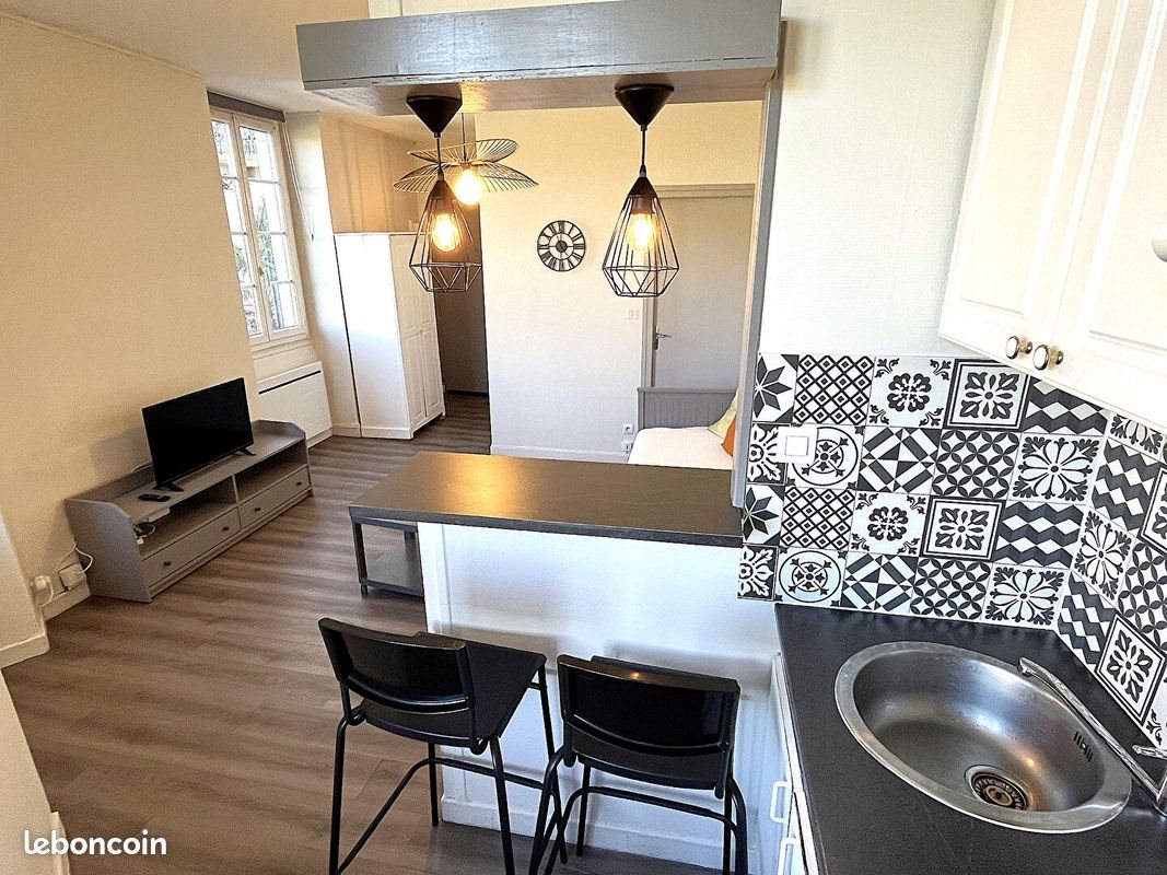 Appartement à louer, 21m², Pau