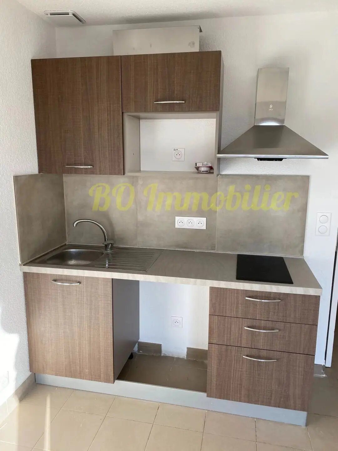 Appartement à louer, 25m², Berre-les-Alpes