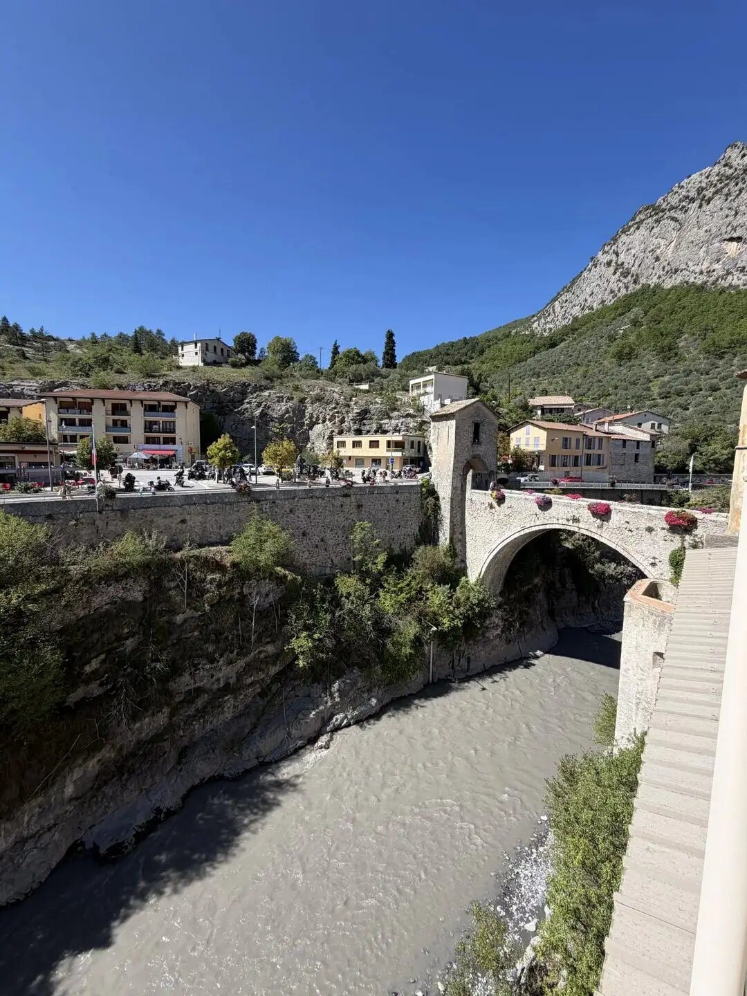 Appartement à vendre, 50m², Entrevaux